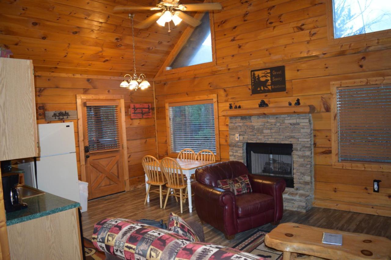 Paradise Point Pigeon Forge Esterno foto